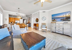 Adagio G-205 Pool-side 3/3 Corner Unit - very close to beach!