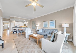 Adagio G402 - Top floor with amazing pool views and summer availability!