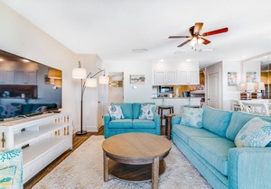 Amazing beachfront home with pool, hot tub & beach access