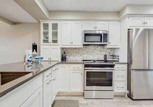 Amazing Santa Rosa Beach condo with pool, hot tub & pickleball
