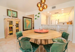 Barefoot 209 Double Balcony
