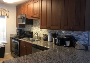 ~Beachfront ~ Spectacular View~Updated ~ Family Friendly~Great Location~