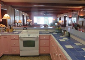 Beautiful Beach House, Directly on the Gulf, 4 BR/4 BA