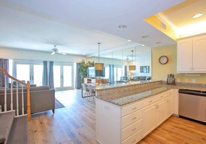Beautiful Gulf Front Townhome on Pensacola Beach!