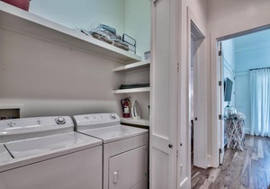Beautifully Decorated 3 Bedroom House