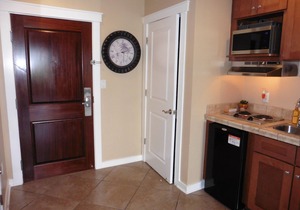 Best Price on the Beach Near Pier Park. BOOK YOUR VACATION NOW!