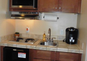 Best Price on the Beach Near Pier Park. BOOK YOUR VACATION NOW!