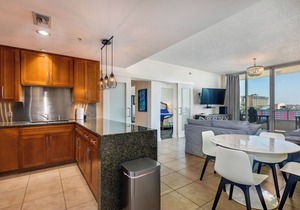 Biloxi beach condo overlooking the beautiful Gulf of Mexico
