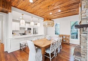Book a Vacation Today! Packed with Amenities! Fireplace, Gas Grill, Porches! Private Backyard!