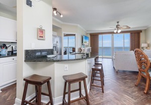 CELADON BEACH~Quiet West End! Wraparound Balcony ~ Free Beach Chair Service!
