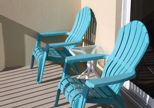 CHARMING BEACHFRONT 1BR/2BA LOW FLOOR AMAZING VIEWS & SUNSETS!
