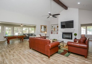 Chic & Serene Home in Lake Conroe w/Pool Table