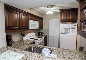 D204 Low Floor, Direct Gulf Front View