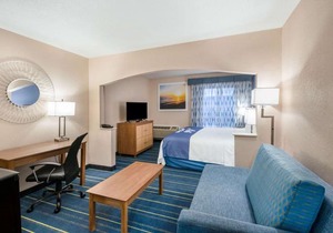 Days Inn by Wyndham Panama City