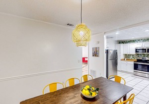Dog-friendly home steps to beach with 2 kitchens, dressing room & game room