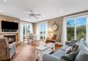 Downtown Carillon 2 200 Lazy Roux