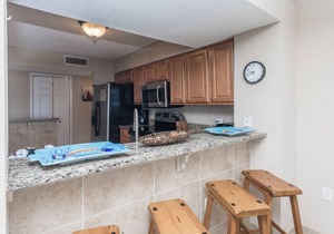 E1706 Gulf Front View, 3 Pools, Gated Condo