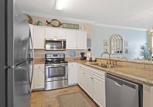 Emerald Isle 1401 - Front row beach chair service included! Affordable rates!