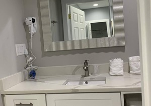Everglades City Motel - Queen Room, 1 Bed