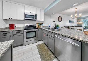 ⛵Great Location-Balcony-Edgewater Golf Villa 1409⛵