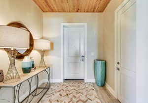 Gulf Front Condo! Shared Pool! large gulf-front balcony with stunning views!