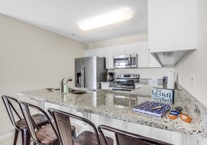 Gulf Island 233-1 Bedroom Condo with hall bunks and a sleeper sofa/Sleeps 6