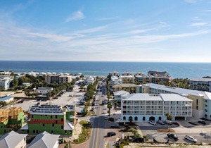 Gulf Place Residence 206