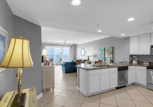 GulfFRONT~Beach Access~Heated Pool/Grill~3BR Grandview East 502