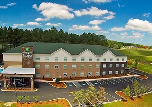 Holiday Inn Express Defuniak Springs, an IHG Hotel