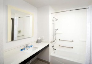 Holiday Inn Express Pensacola Downtown by IHG