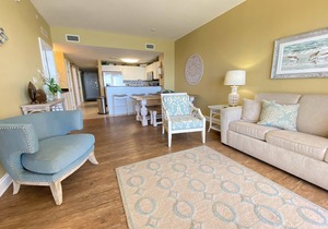 L👀K! ⭐️ TOP-RATED DIRECT BEACHFRONT @Calypso — 2 King Beds + FREE Beach Chairs!