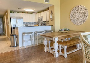 L👀K! ⭐️ TOP-RATED DIRECT BEACHFRONT @Calypso — 2 King Beds + FREE Beach Chairs!