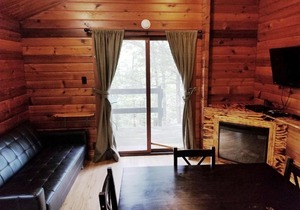 Lake Texoma Camping Resort Cabin 2 in Willow Spring