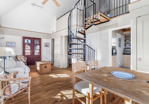 Lamberth Carriage House - Gulf Views! Steps to the Beach! Free Bikes, Fitness, Tennis