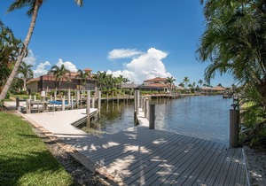 Large home-plenty of space for Family Fun!