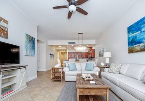 Large Newly Furnished 3 bedroom! Sleeps up To 8!