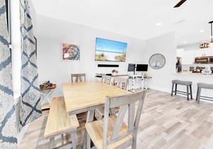 🏝️Large Private Yard-Walk to Beach-Casa Blanca Cove🏝️