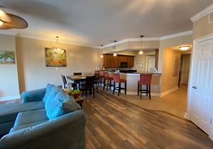 Located across the street from the emerald green water of the Gulf of Mexico!