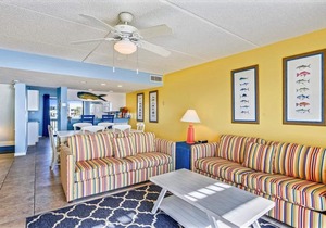 Located right on the beachfront, this bright, cheerful and beautiful well-appointed Villa.