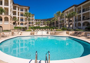 Luxury Gulf Front 3 Bedroom / 3.5 Bath Condo; Gulf Front Pool; Covered Parking