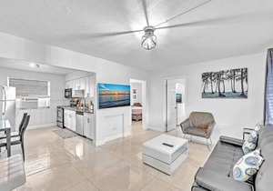 Modern & Comfy 2 BR Mins to Beach & Casino #191