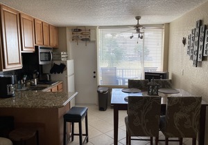 Ocean Jewel 1 Bedroom 2 Bathroom Beauty