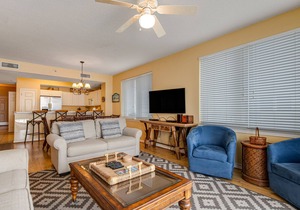 Oceanfront condo with WiFi, central AC, & shared pool and hot tub - great views