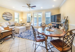 OPEN Aug 8-14!☀Walk 2 Beach☀Private Complex☀Community Pool☀4BR Bella Costa