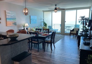 OPEN FALL DATES! 2BR/2BA w/Bunks, Beach Chair Svc Incl. Beautiful balcony views!