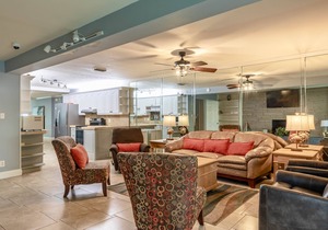 Panama City Beach House 11BR 6BA 2026 Prices 10 % Off Ages 18-25 & Pets OK