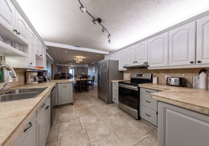 Panama City Beach House 11BR 6BA 2026 Prices 10 % Off Ages 18-25 & Pets OK
