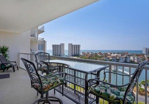 Pelican Beach Terrace 805