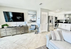PRIVATE BEACH-You deserve this-Luxury ground-level 1-bedroom ON THE BEACH on 30A