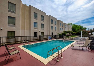 Red Roof Inn Pensacola Fairgrounds